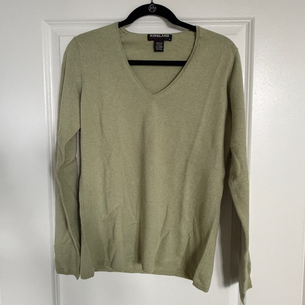Kirkland Signature Light Green V-Neck Sweater